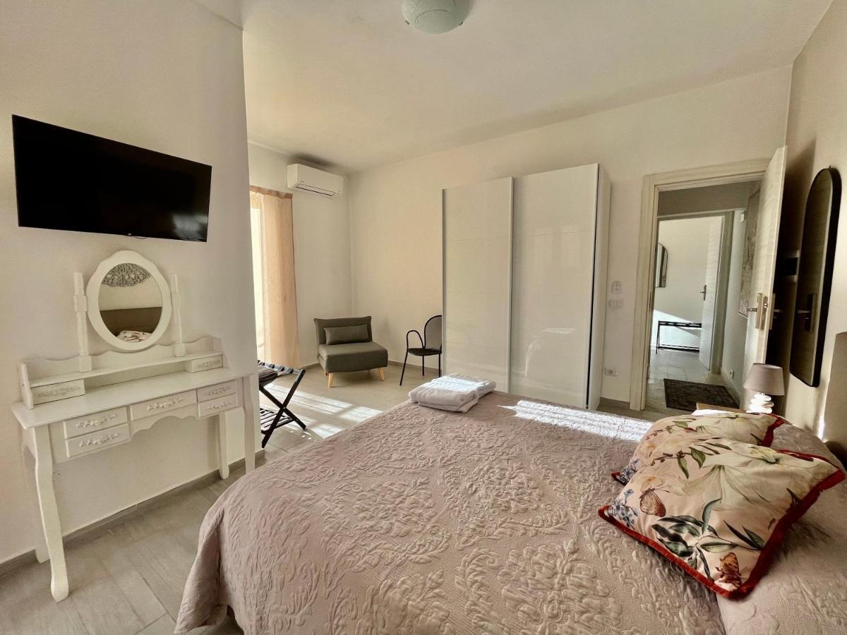La Dependance Aparthotel シッラ エクステリア 写真